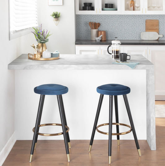 Cavalier counter stool